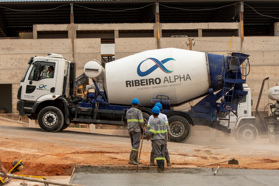 Locação de Caminhão Betoneira